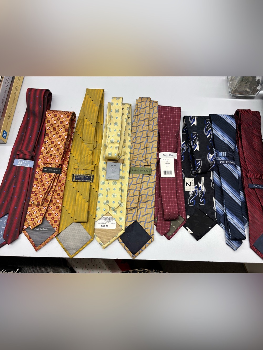 Brand new Assorted Men’s Yellow Patterned Tie -